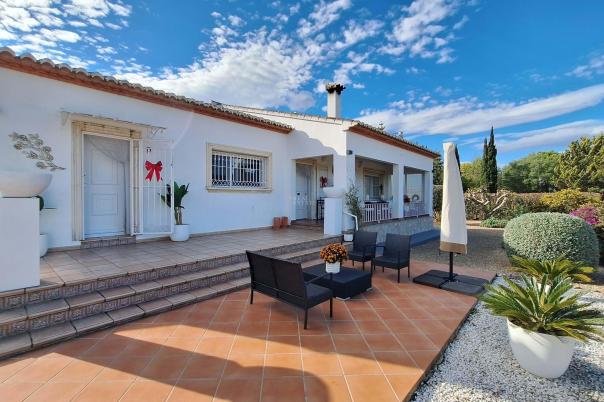 3 bed villa in Pedreguer