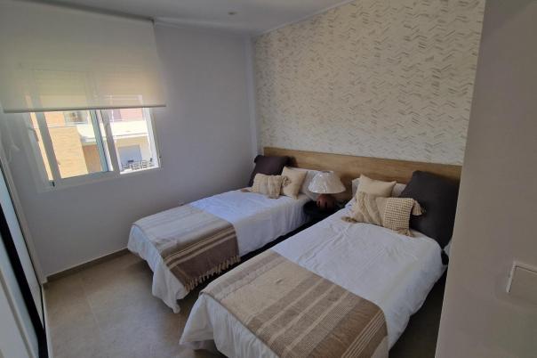 4 bed town_house in Bigastro