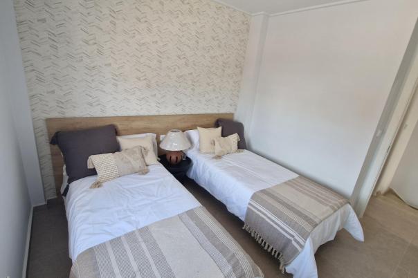 4 bed town_house in Bigastro