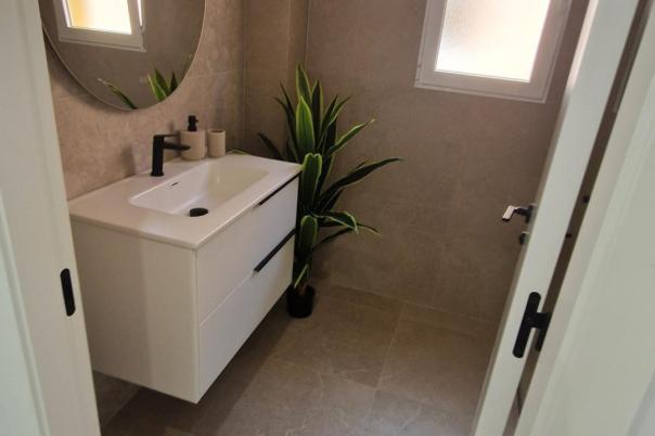 4 bed town_house in Bigastro