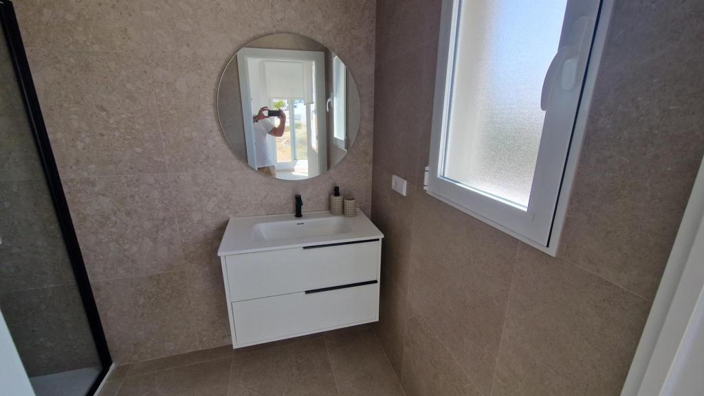 4 bed town_house in Bigastro