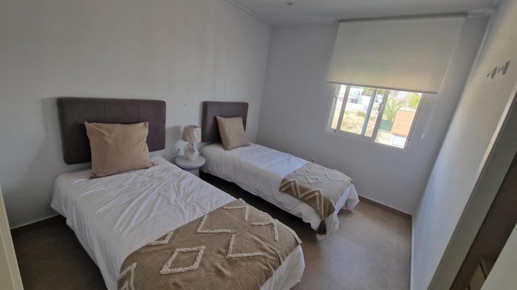 4 bed town_house in Bigastro