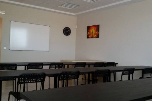 El Brúfol Language School