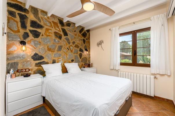 6 bed villa in Albir