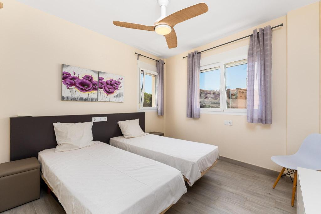 6 bed villa in Albir