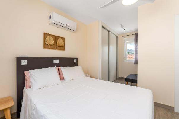 6 bed villa in Albir