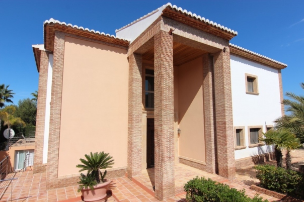 5 bed villa in Jávea