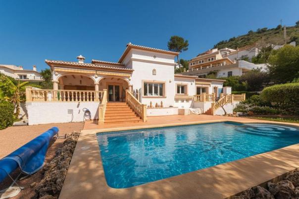 3 bed villa in Moraira