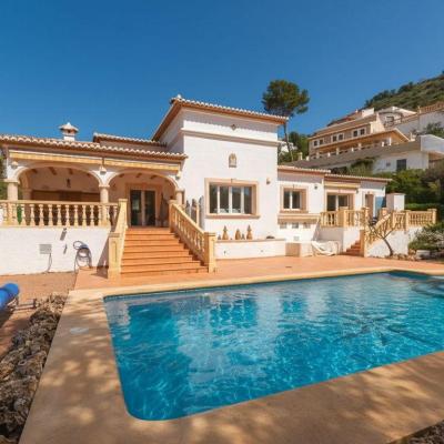 3 bed villa in Moraira