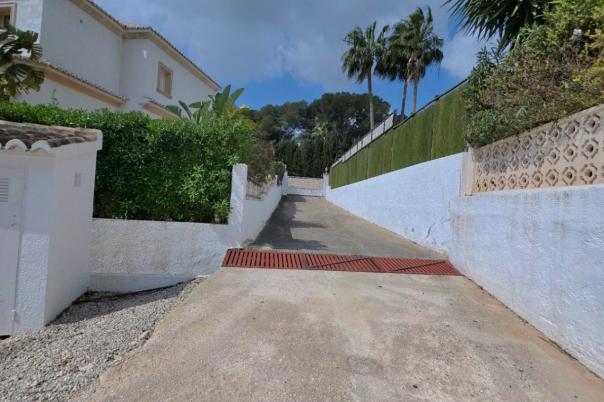 3 bed villa in Moraira