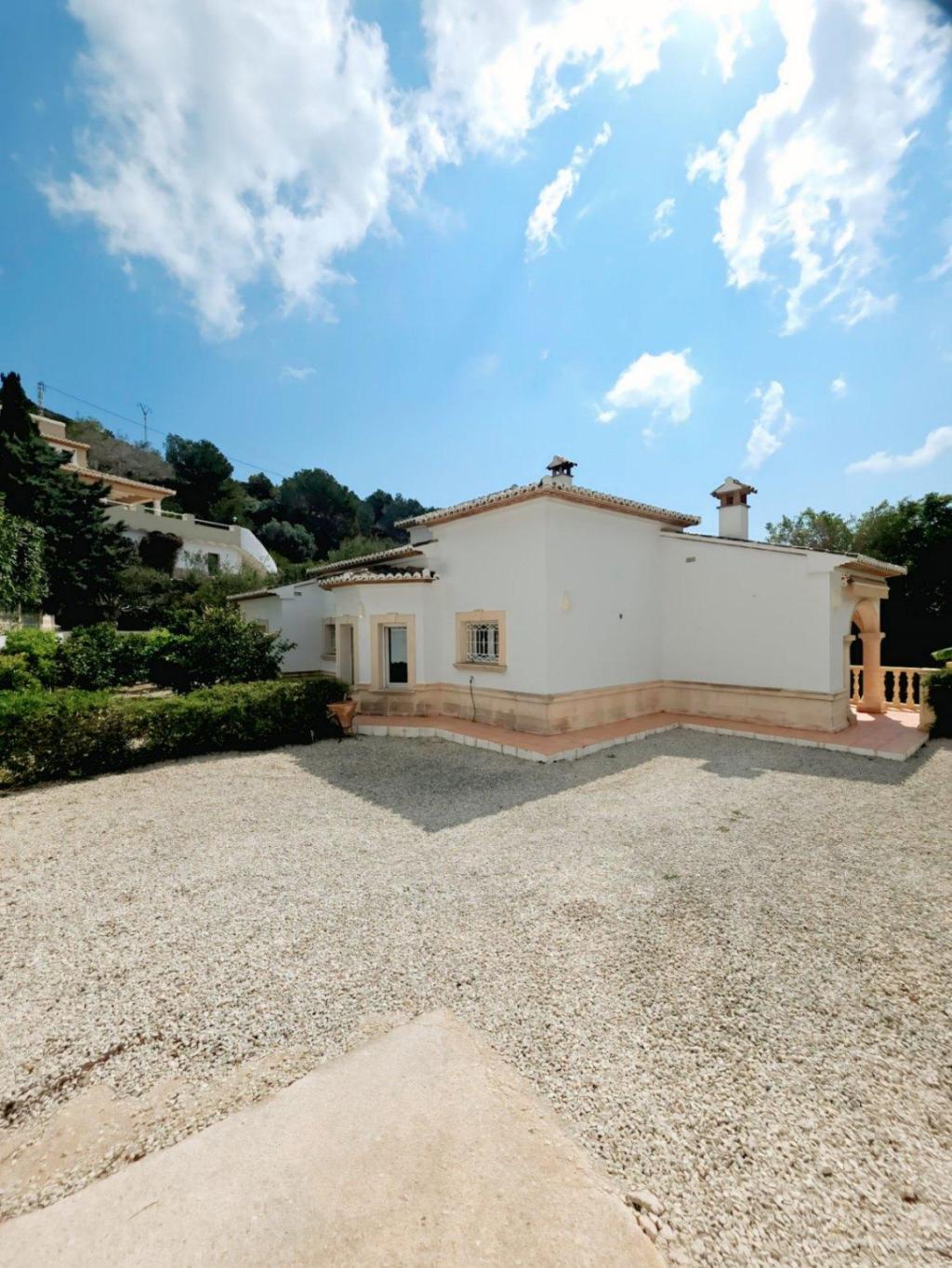 3 bed villa in Moraira