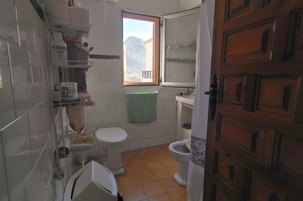 5 bed casa / chalet in Calpe / Calp