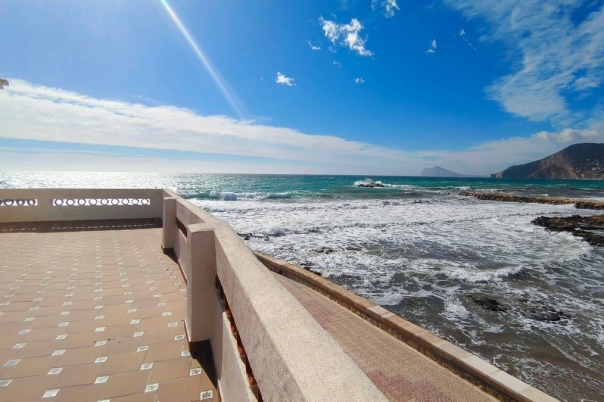 5 bed casa / chalet in Calpe / Calp