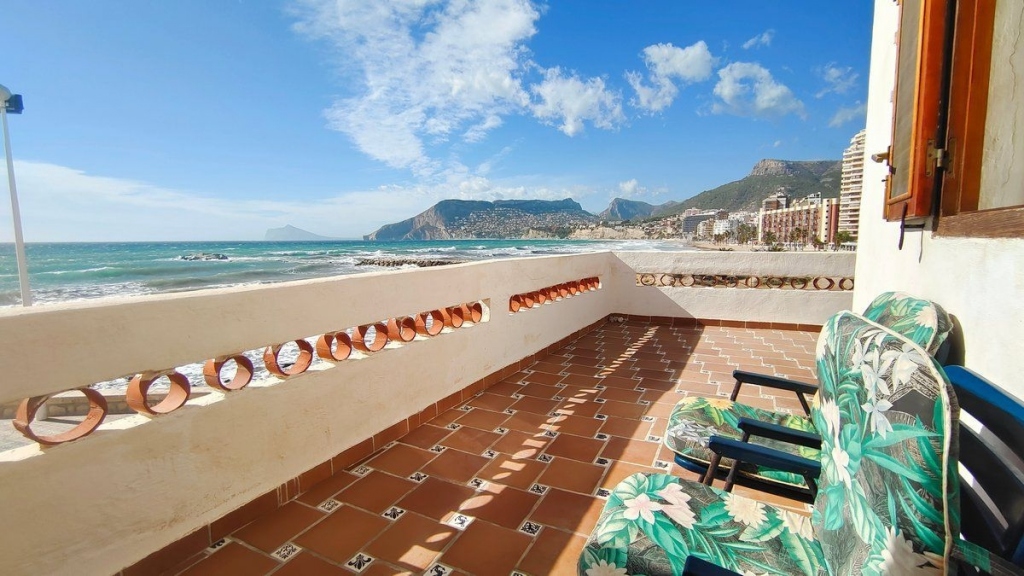 5 bed casa / chalet in Calpe / Calp