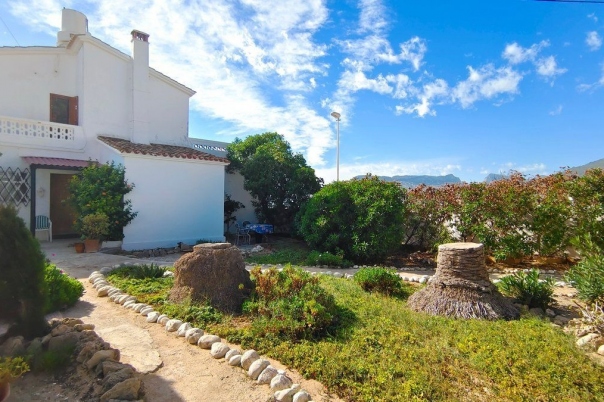 5 bed casa / chalet in Calpe / Calp
