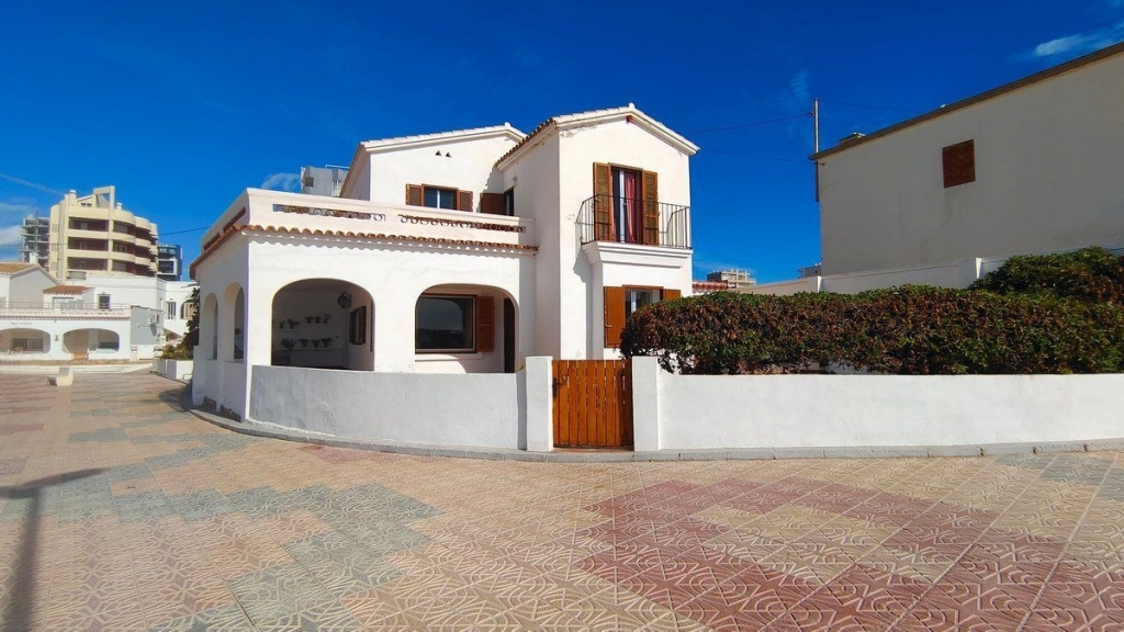 5 bed casa / chalet in Calpe / Calp
