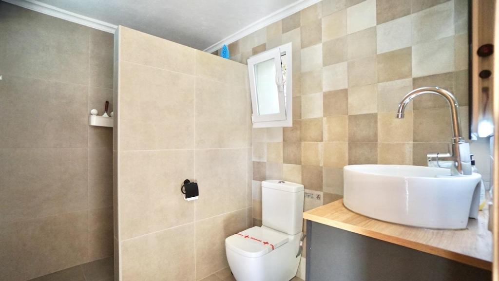 5 bed villas in Moraira