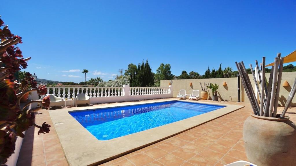 5 bed villas in Moraira