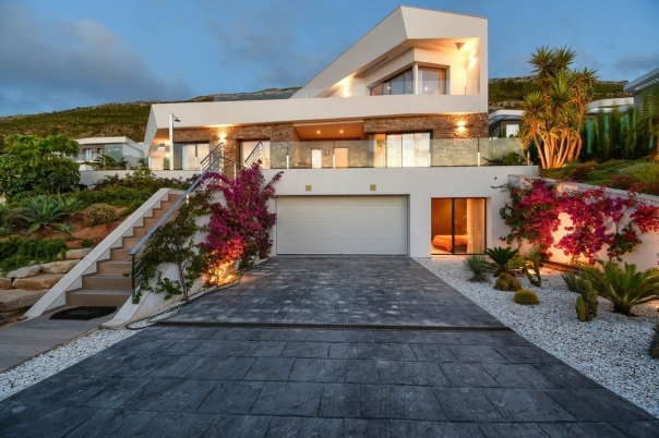 4 bed villa de lujo in Jávea