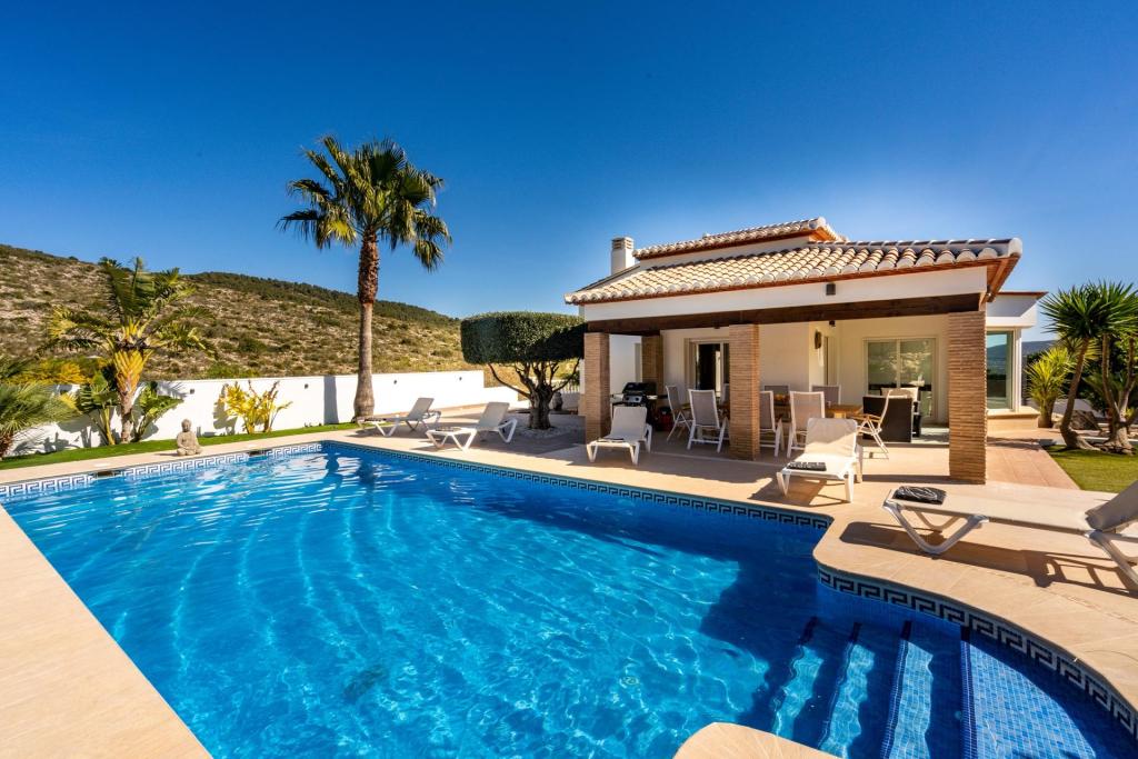 4 bed villas in Benitachell