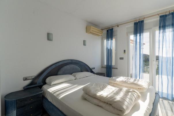 4 bed villa in Moraira