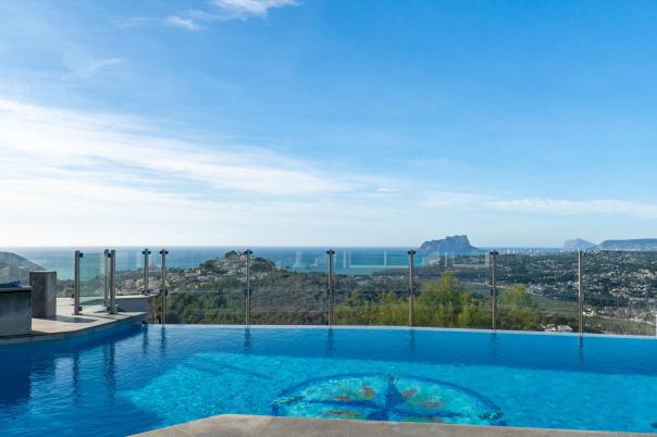 4 bed villa in Moraira
