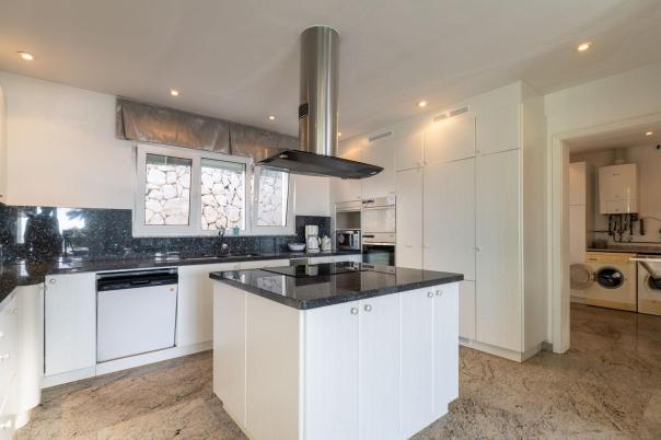 4 bed villa in Moraira