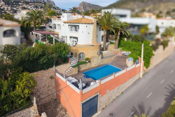 6 bed villa in Calpe