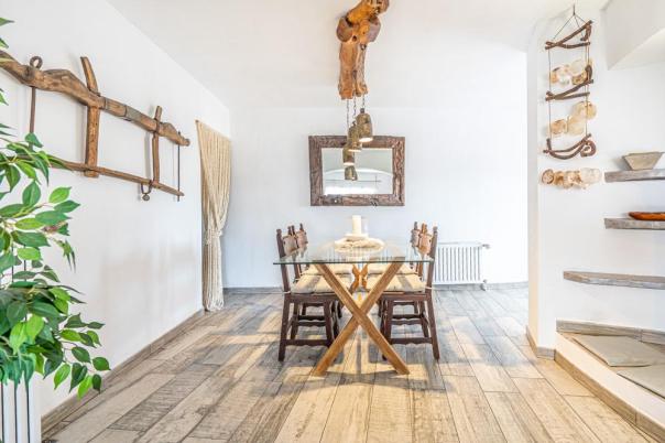 6 bed villa in Calpe