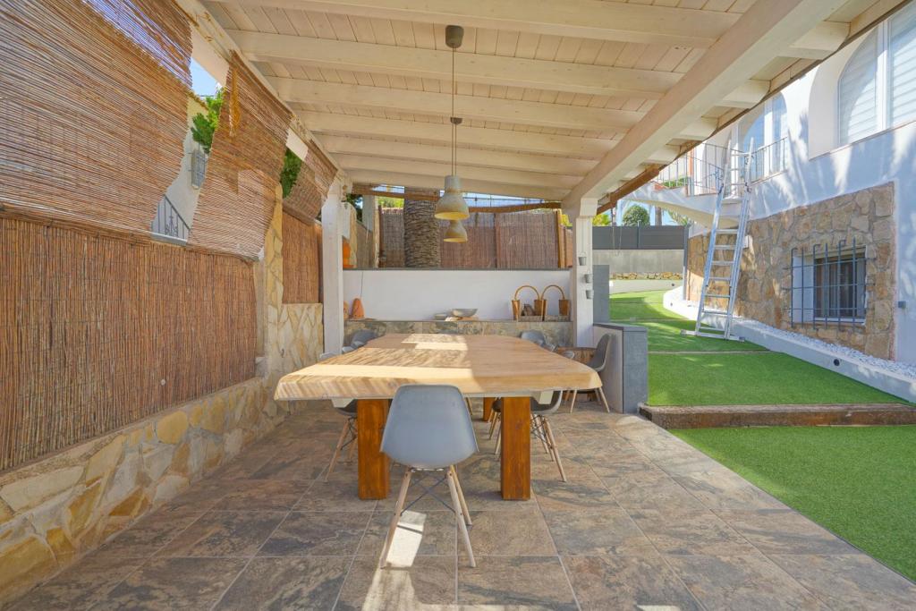 6 bed villa in Calpe