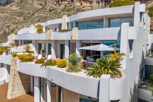 3 bed apartment in Altea