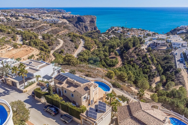 3 bed villa in Benitachell
