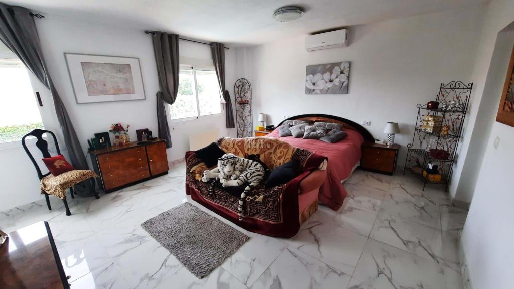 5 bed villa in Alfàs del Pi (l')