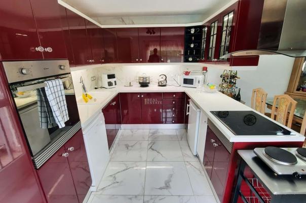 5 bed villa in Alfàs del Pi (l')