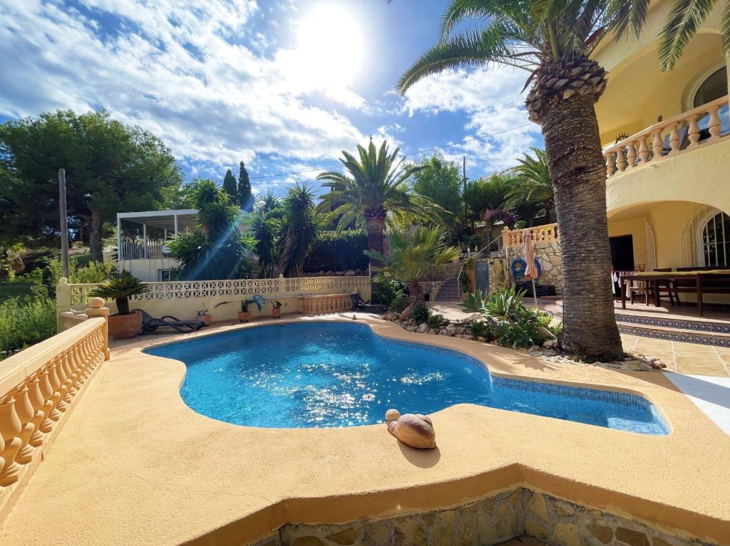 5 bed casa / chalet in Calpe