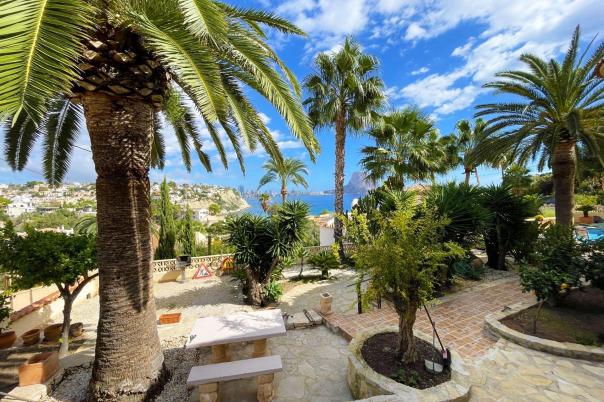 5 bed casa / chalet in Calpe