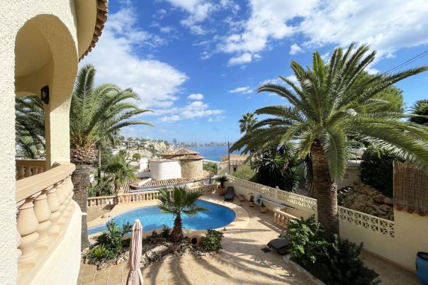 5 bed casa / chalet in Calpe