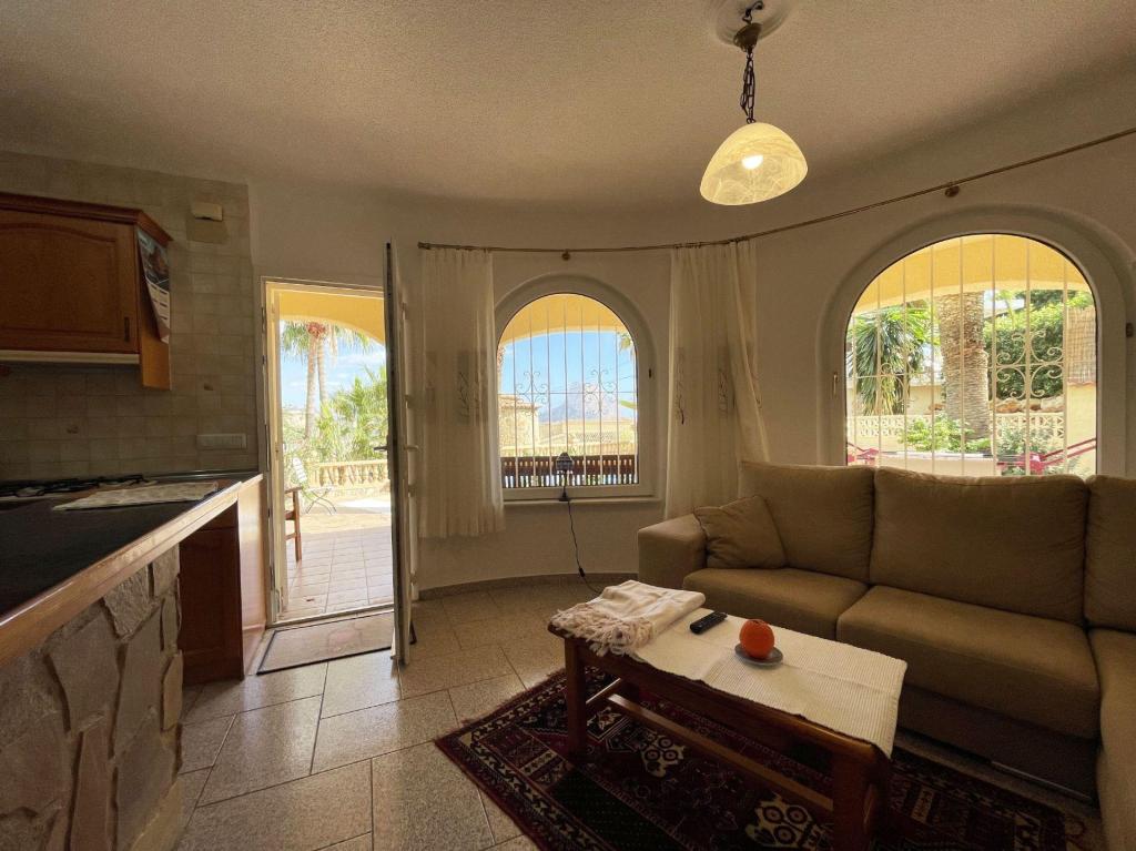 5 bed casa / chalet in Calpe