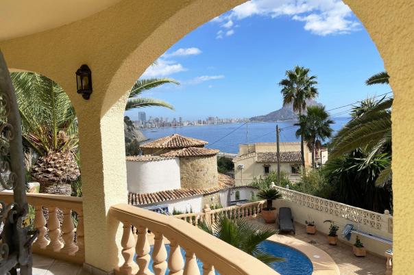 5 bed casa / chalet in Calpe