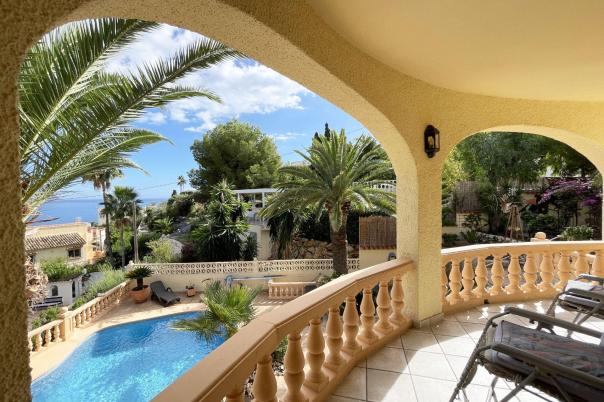 5 bed casa / chalet in Calpe