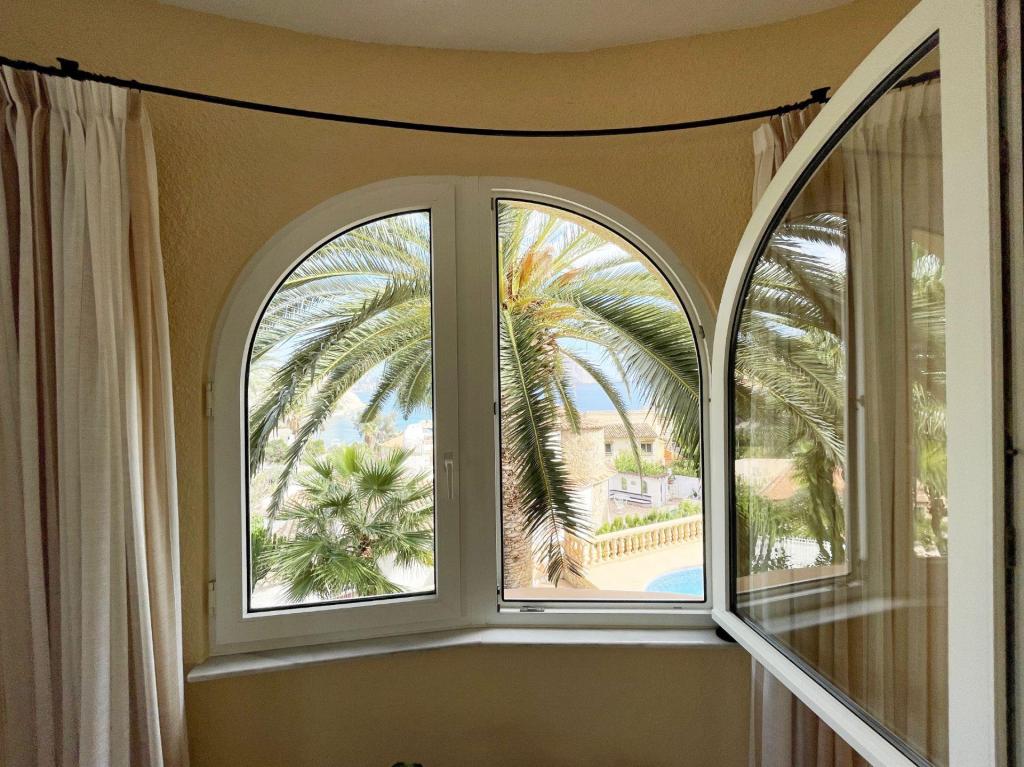 5 bed casa / chalet in Calpe