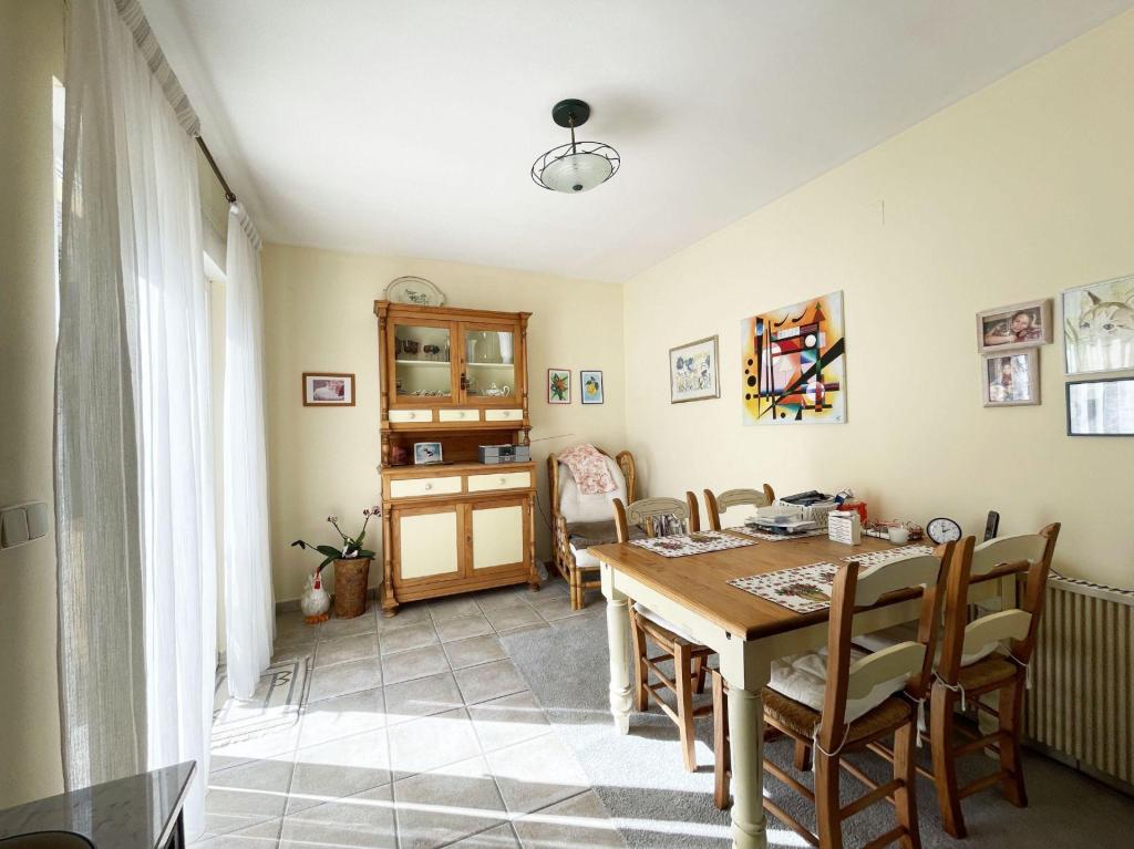 5 bed casa / chalet in Calpe