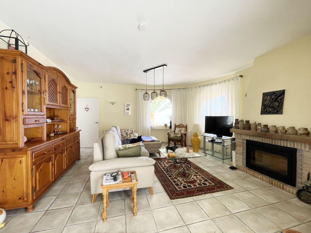 5 bed casa / chalet in Calpe