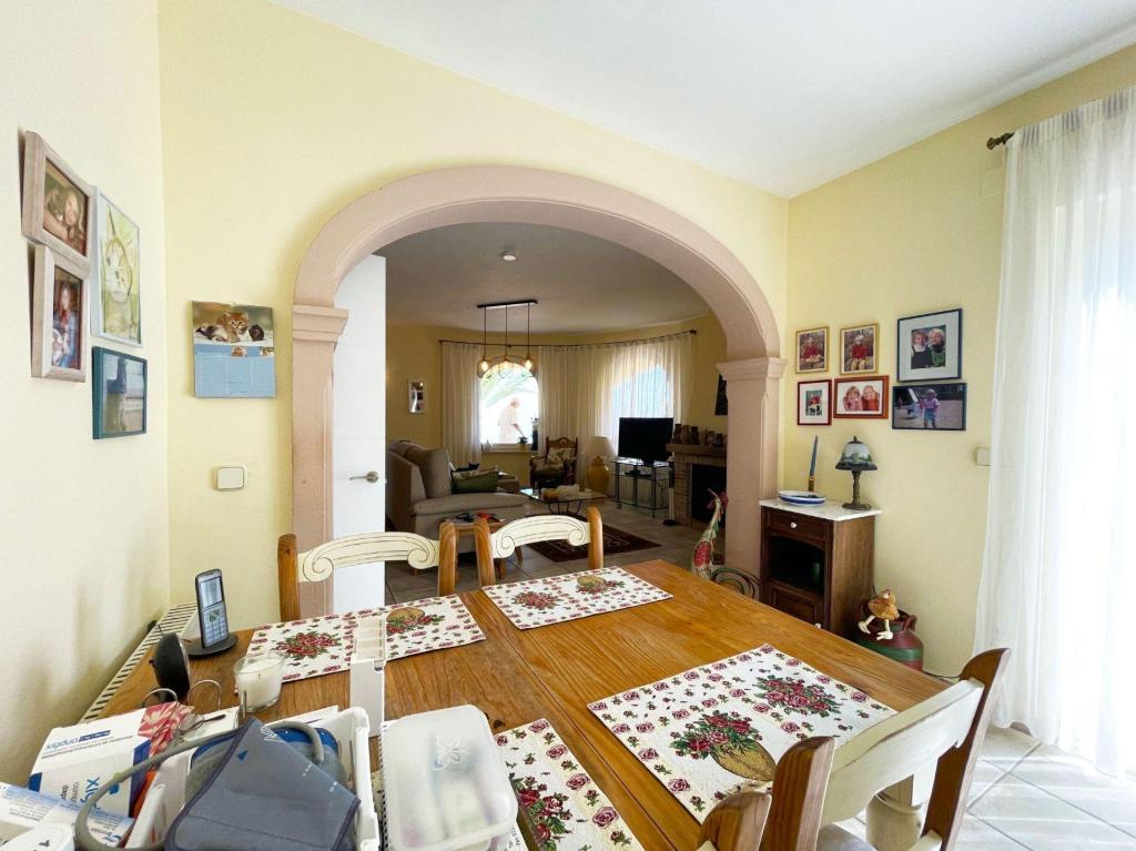 5 bed casa / chalet in Calpe