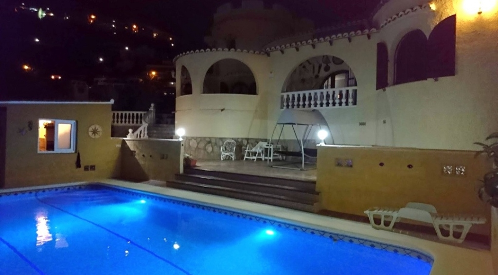 4 bed villa in Poble Nou de Benitatxell