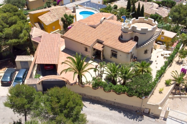 4 bed villa in Poble Nou de Benitatxell
