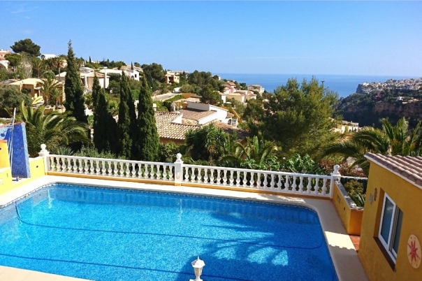 4 bed villa in Poble Nou de Benitatxell