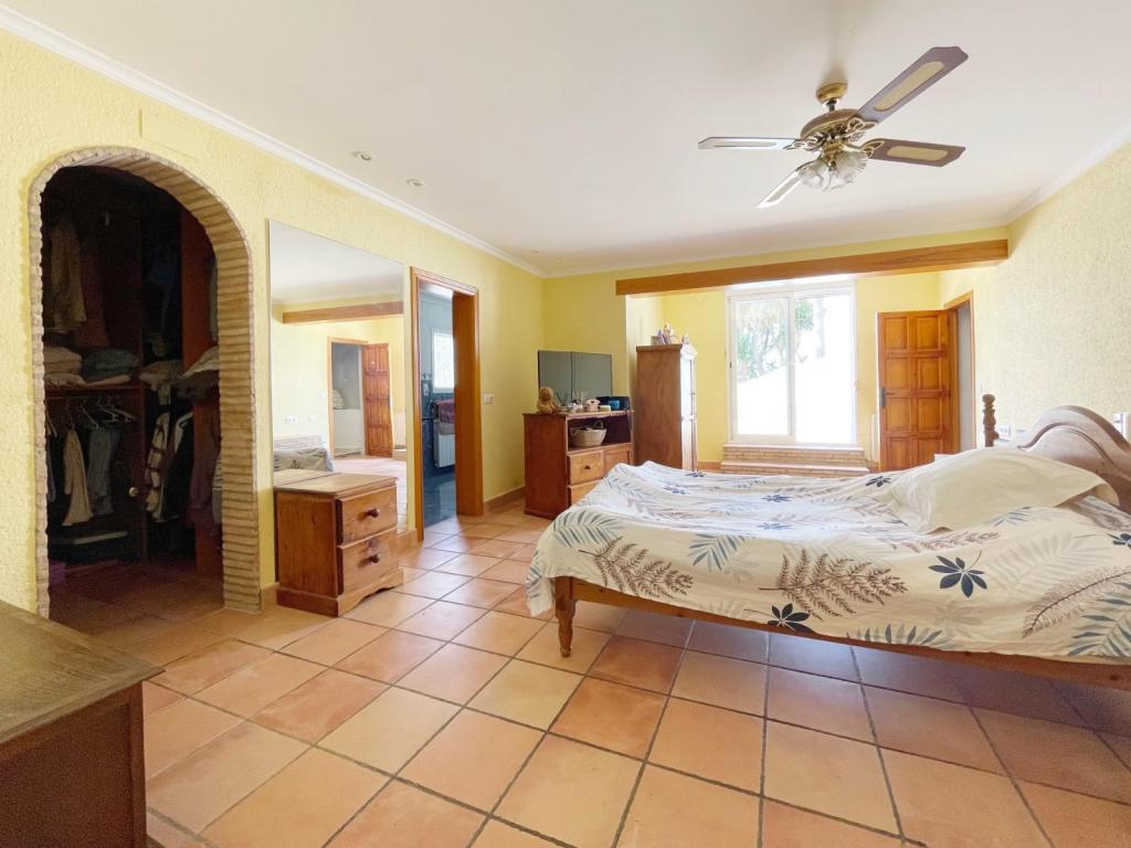 5 bed villas in Benitachell