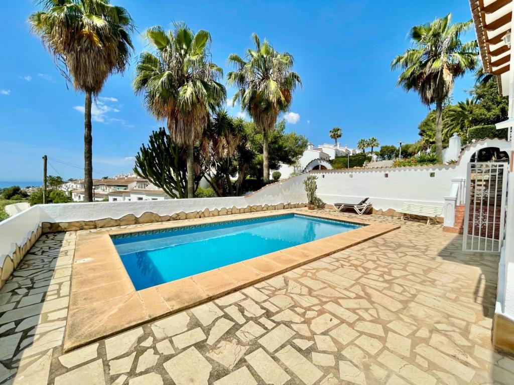 5 bed villas in Benitachell