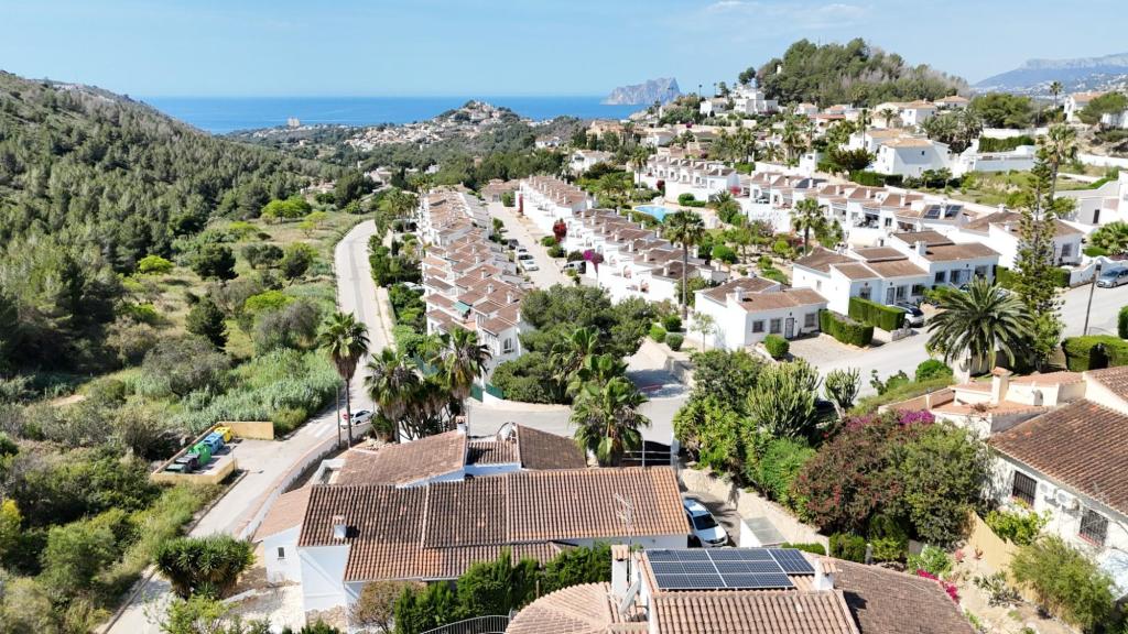 5 bed villas in Benitachell